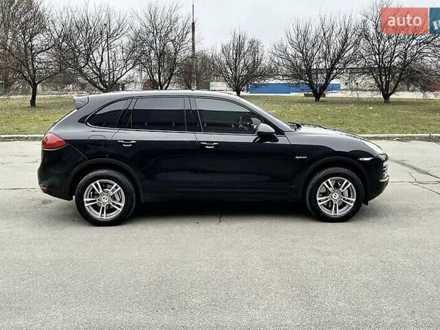 Чорний Порше Cayenne, об'ємом двигуна 3 л та пробігом 175 тис. км за 17999 $, фото 4 на Automoto.ua