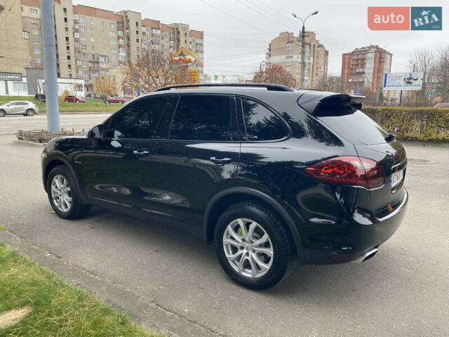 Чорний Порше Cayenne, об'ємом двигуна 3 л та пробігом 235 тис. км за 13950 $, фото 7 на Automoto.ua