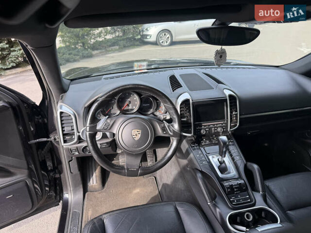 Черный Порше Каен, объемом двигателя 3.6 л и пробегом 244 тыс. км за 16999 $, фото 22 на Automoto.ua