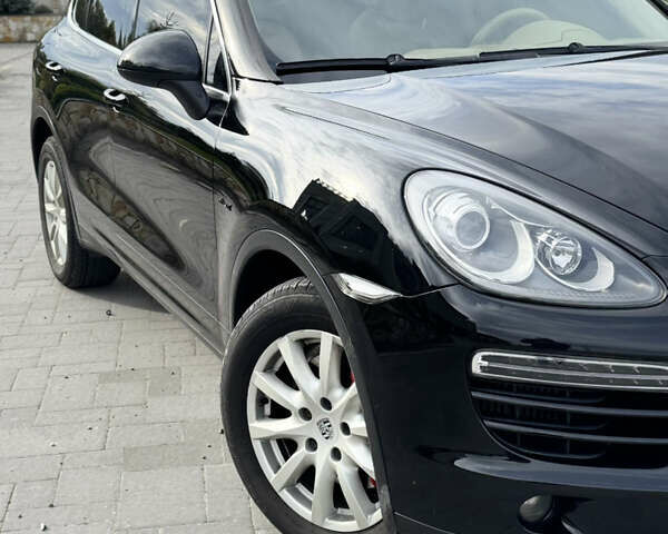 Чорний Порше Cayenne, об'ємом двигуна 3 л та пробігом 259 тис. км за 24000 $, фото 7 на Automoto.ua