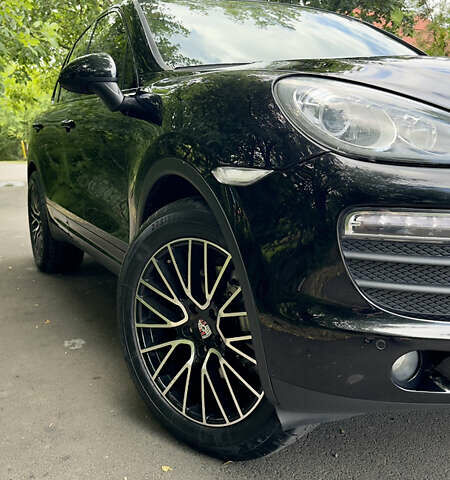 Чорний Порше Cayenne, об'ємом двигуна 4.81 л та пробігом 135 тис. км за 15700 $, фото 3 на Automoto.ua