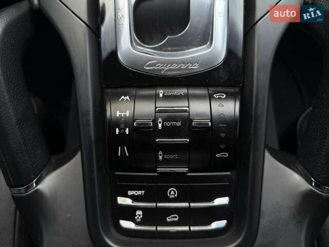 Черный Порше Каен, объемом двигателя 3.6 л и пробегом 155 тыс. км за 16900 $, фото 35 на Automoto.ua