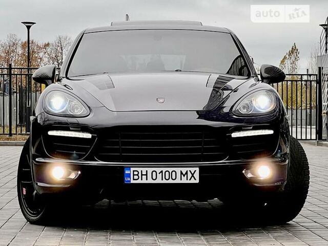 Чорний Порше Cayenne, об'ємом двигуна 4.8 л та пробігом 160 тис. км за 32900 $, фото 152 на Automoto.ua