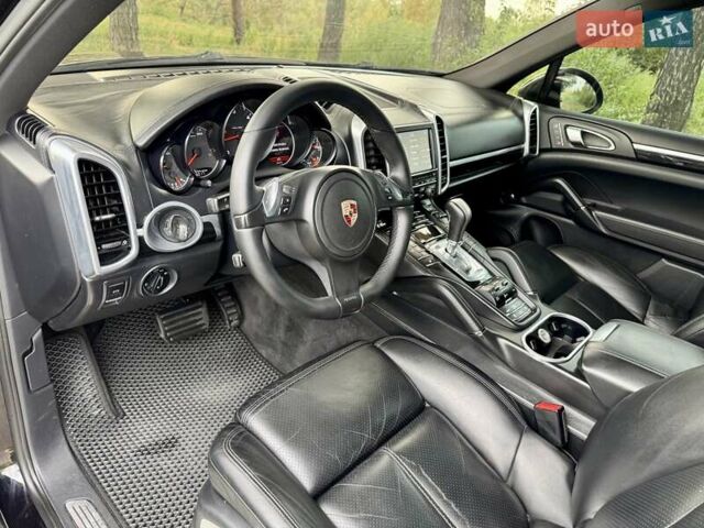 Черный Порше Каен, объемом двигателя 3 л и пробегом 240 тыс. км за 18999 $, фото 13 на Automoto.ua