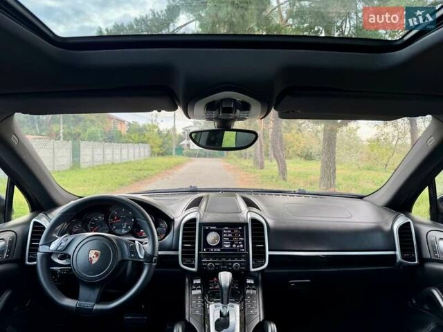 Порше Cayenne 2011 у Києві на Automoto.ua Чорний Порше Cayenne, об'ємом двигуна 3 л та пробігом 240 тис. км за 18700 $, фото 20 на Automoto.ua