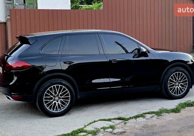 Чорний Порше Cayenne, об'ємом двигуна 3 л та пробігом 254 тис. км за 21777 $, фото 16 на Automoto.ua