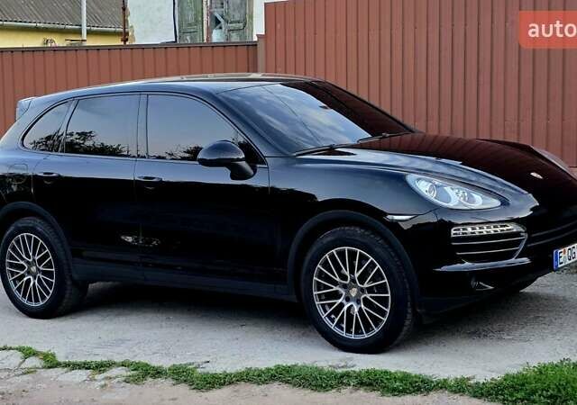 Черный Порше Каен, объемом двигателя 3 л и пробегом 254 тыс. км за 21999 $, фото 12 на Automoto.ua