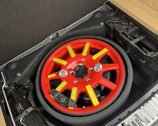 Чорний Порше Cayenne, об'ємом двигуна 4.81 л та пробігом 133 тис. км за 15500 $, фото 18 на Automoto.ua