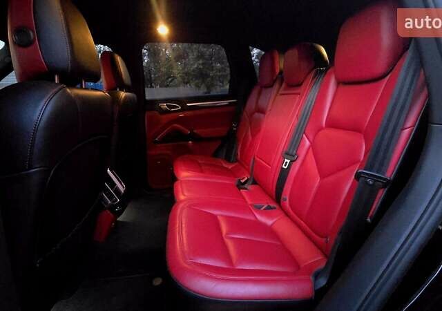 Черный Порше Каен, объемом двигателя 3 л и пробегом 254 тыс. км за 21999 $, фото 61 на Automoto.ua