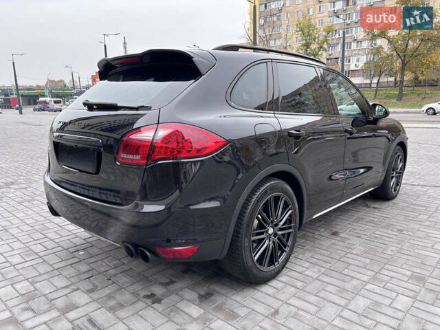Чорний Порше Cayenne, об'ємом двигуна 4.81 л та пробігом 182 тис. км за 16500 $, фото 9 на Automoto.ua