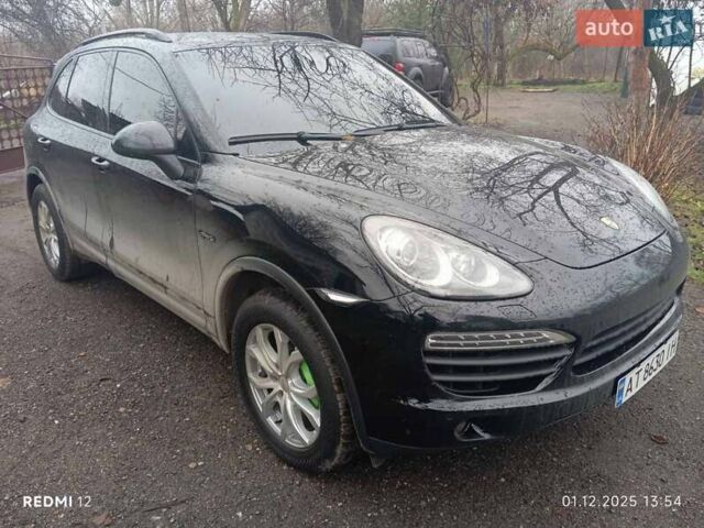 Чорний Порше Cayenne, об'ємом двигуна 3 л та пробігом 165 тис. км за 21500 $, фото 2 на Automoto.ua