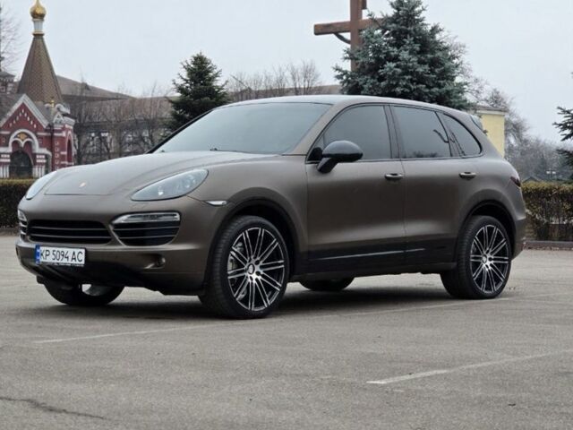 Чорний Порше Cayenne, об'ємом двигуна 4.8 л та пробігом 160 тис. км за 14500 $, фото 10 на Automoto.ua