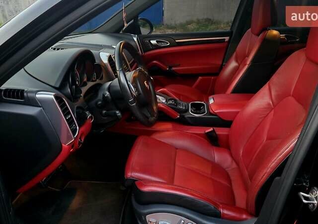 Черный Порше Каен, объемом двигателя 3 л и пробегом 254 тыс. км за 21999 $, фото 44 на Automoto.ua