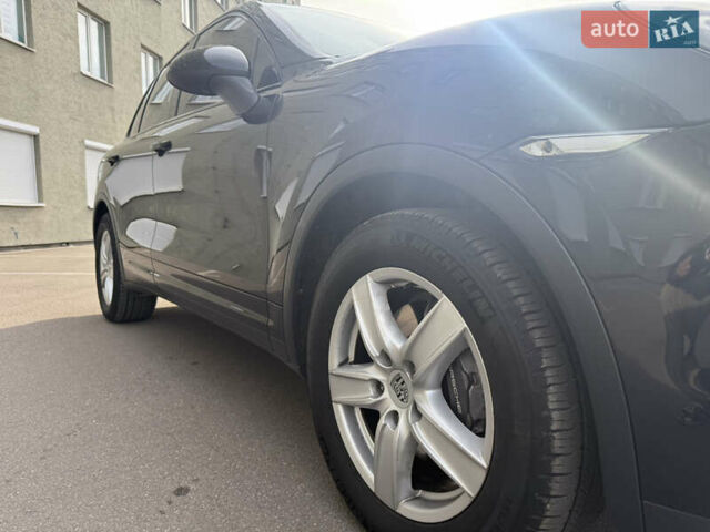 Черный Порше Каен, объемом двигателя 3.6 л и пробегом 244 тыс. км за 16999 $, фото 8 на Automoto.ua