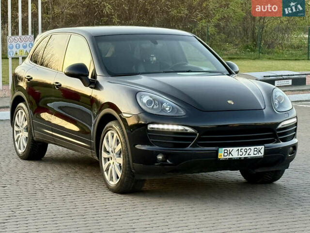 Чорний Порше Cayenne, об'ємом двигуна 4.8 л та пробігом 278 тис. км за 14999 $, фото 9 на Automoto.ua