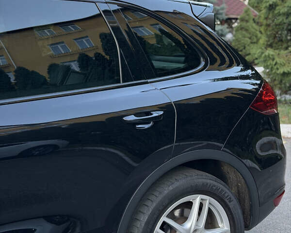 Чорний Порше Cayenne, об'ємом двигуна 3 л та пробігом 190 тис. км за 23900 $, фото 14 на Automoto.ua