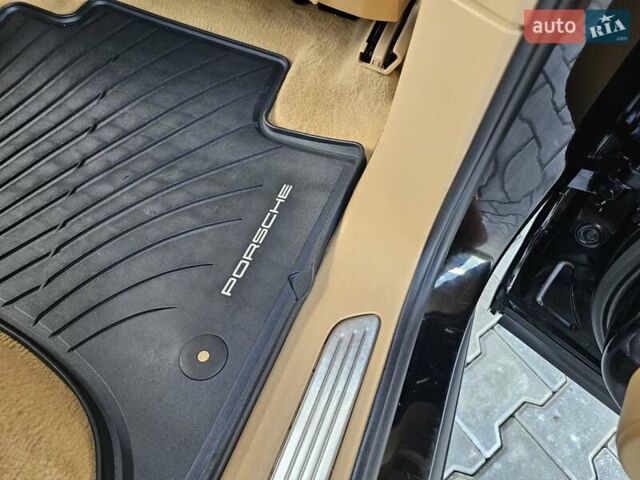 Чорний Порше Cayenne, об'ємом двигуна 4.8 л та пробігом 234 тис. км за 18777 $, фото 94 на Automoto.ua