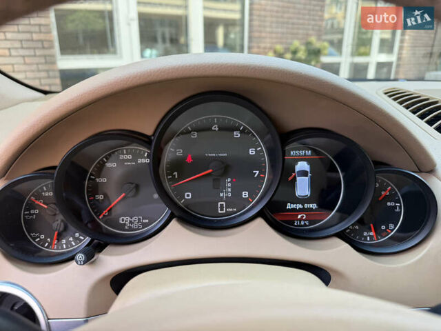 Чорний Порше Cayenne, об'ємом двигуна 3.6 л та пробігом 109 тис. км за 19900 $, фото 10 на Automoto.ua