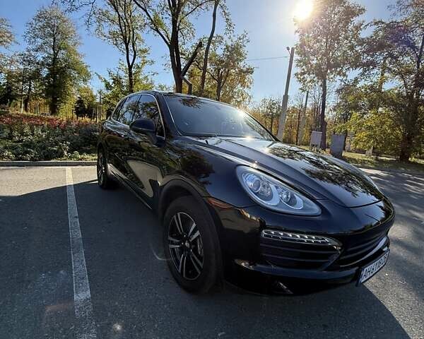 Чорний Порше Cayenne, об'ємом двигуна 3.6 л та пробігом 143 тис. км за 20000 $, фото 2 на Automoto.ua