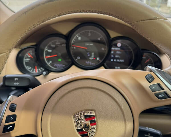 Чорний Порше Cayenne, об'ємом двигуна 3 л та пробігом 259 тис. км за 24000 $, фото 21 на Automoto.ua