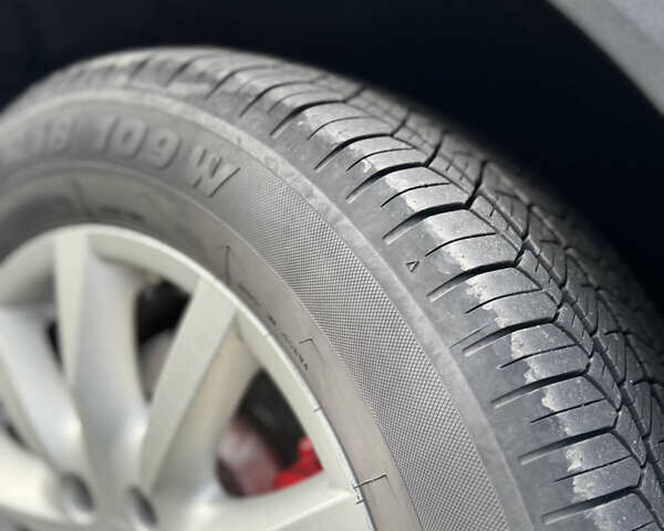 Черный Порше Каен, объемом двигателя 3 л и пробегом 259 тыс. км за 22500 $, фото 10 на Automoto.ua