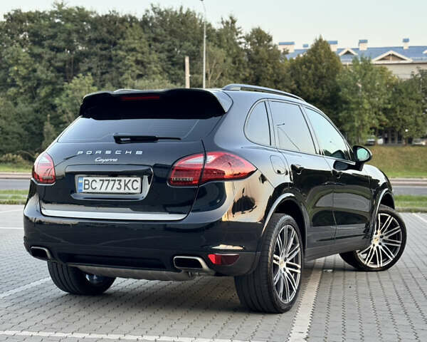 Черный Порше Каен, объемом двигателя 2.97 л и пробегом 287 тыс. км за 22500 $, фото 6 на Automoto.ua