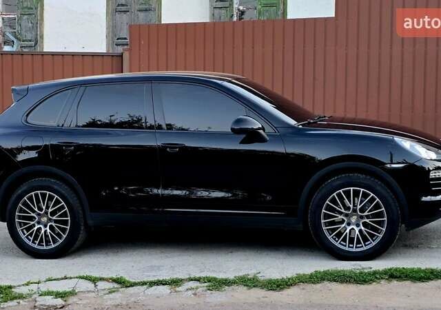 Черный Порше Каен, объемом двигателя 3 л и пробегом 254 тыс. км за 21999 $, фото 13 на Automoto.ua
