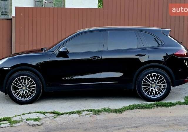 Черный Порше Каен, объемом двигателя 3 л и пробегом 254 тыс. км за 21999 $, фото 31 на Automoto.ua