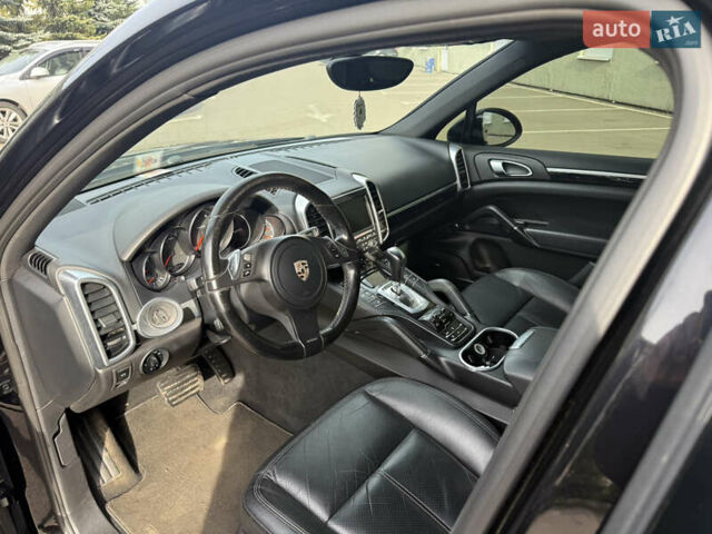 Черный Порше Каен, объемом двигателя 3.6 л и пробегом 244 тыс. км за 16999 $, фото 15 на Automoto.ua