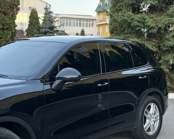 Чорний Порше Cayenne, об'ємом двигуна 3 л та пробігом 190 тис. км за 23900 $, фото 4 на Automoto.ua