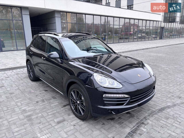 Чорний Порше Cayenne, об'ємом двигуна 4.81 л та пробігом 182 тис. км за 16500 $, фото 4 на Automoto.ua