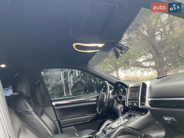 Черный Порше Каен, объемом двигателя 3 л и пробегом 236 тыс. км за 13999 $, фото 57 на Automoto.ua