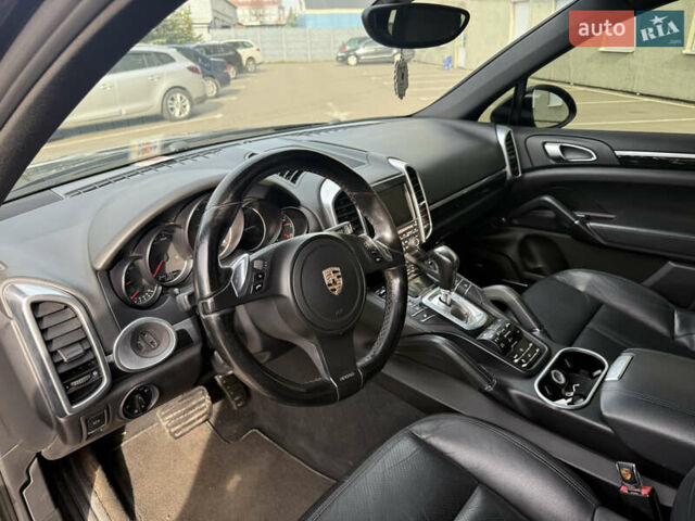 Черный Порше Каен, объемом двигателя 3.6 л и пробегом 244 тыс. км за 16999 $, фото 16 на Automoto.ua