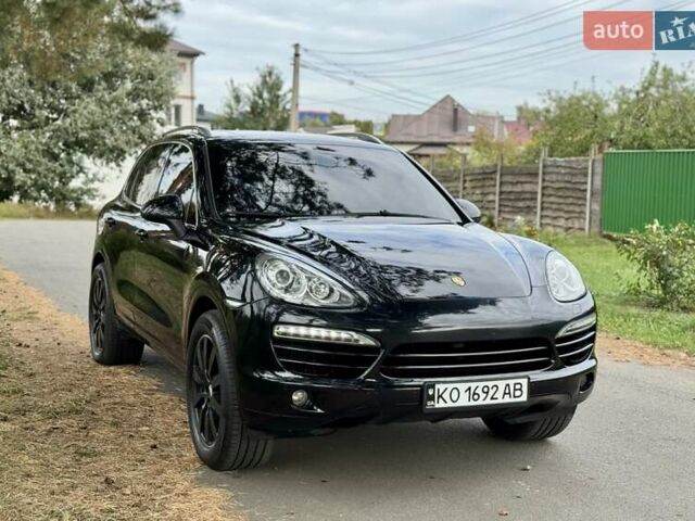 Черный Порше Каен, объемом двигателя 3 л и пробегом 240 тыс. км за 18500 $, фото 2 на Automoto.ua