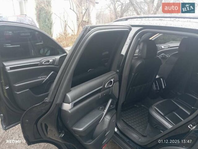 Чорний Порше Cayenne, об'ємом двигуна 3 л та пробігом 165 тис. км за 21500 $, фото 10 на Automoto.ua
