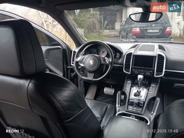 Чорний Порше Cayenne, об'ємом двигуна 3 л та пробігом 165 тис. км за 21500 $, фото 9 на Automoto.ua