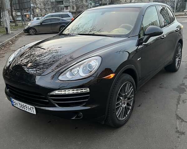 Черный Порше Каен, объемом двигателя 3 л и пробегом 206 тыс. км за 27500 $, фото 2 на Automoto.ua
