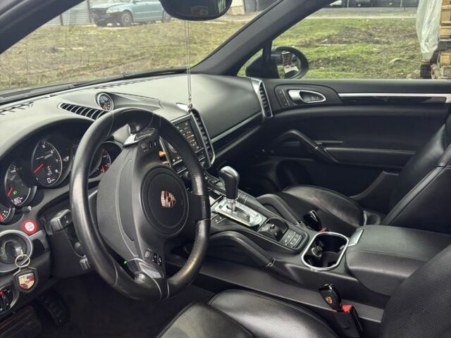 Чорний Порше Cayenne, об'ємом двигуна 3.6 л та пробігом 270 тис. км за 18500 $, фото 5 на Automoto.ua