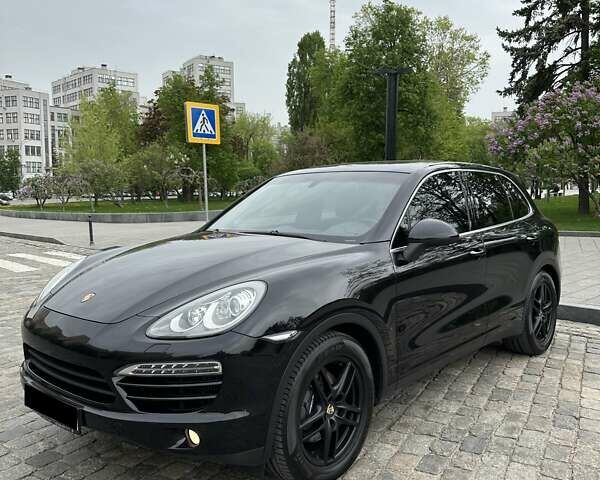 Чорний Порше Cayenne, об'ємом двигуна 3 л та пробігом 150 тис. км за 30500 $, фото 3 на Automoto.ua