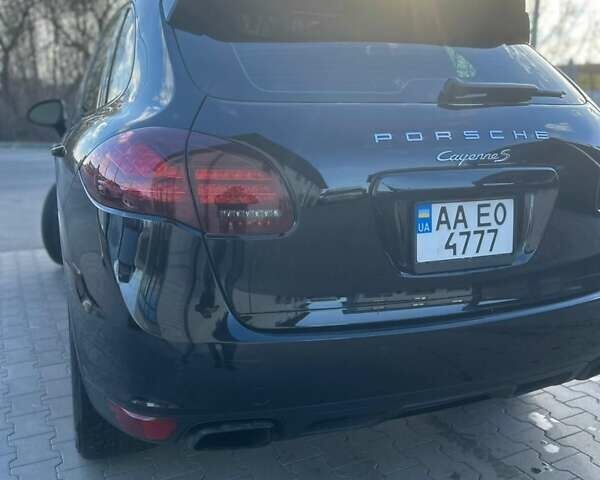 Черный Порше Каен, объемом двигателя 4.81 л и пробегом 116 тыс. км за 21000 $, фото 4 на Automoto.ua