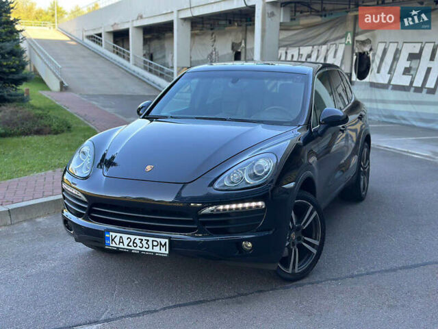 Чорний Порше Cayenne, об'ємом двигуна 4.8 л та пробігом 102 тис. км за 19999 $, фото 2 на Automoto.ua