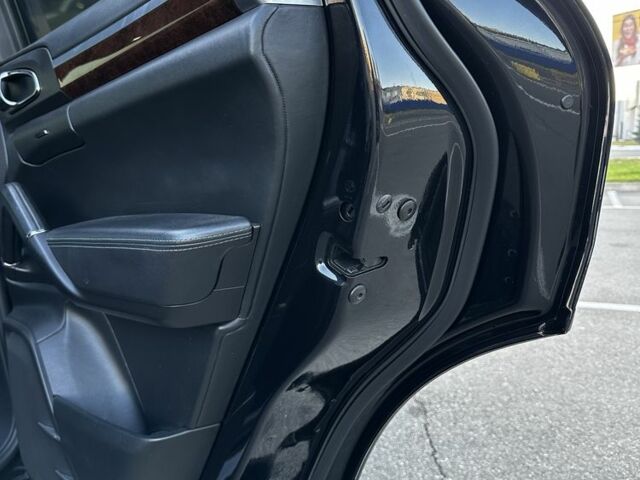 Черный Порше Каен, объемом двигателя 4.8 л и пробегом 196 тыс. км за 15000 $, фото 8 на Automoto.ua