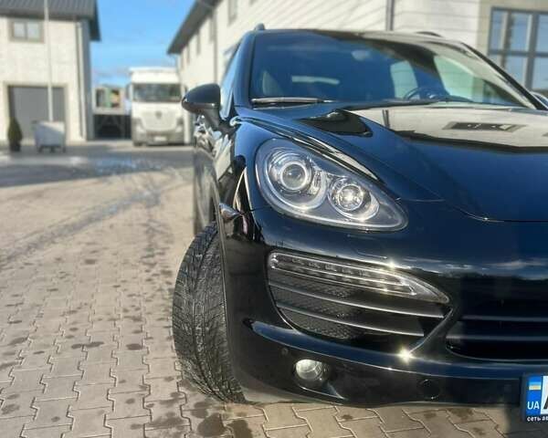 Черный Порше Каен, объемом двигателя 4.81 л и пробегом 116 тыс. км за 21000 $, фото 5 на Automoto.ua