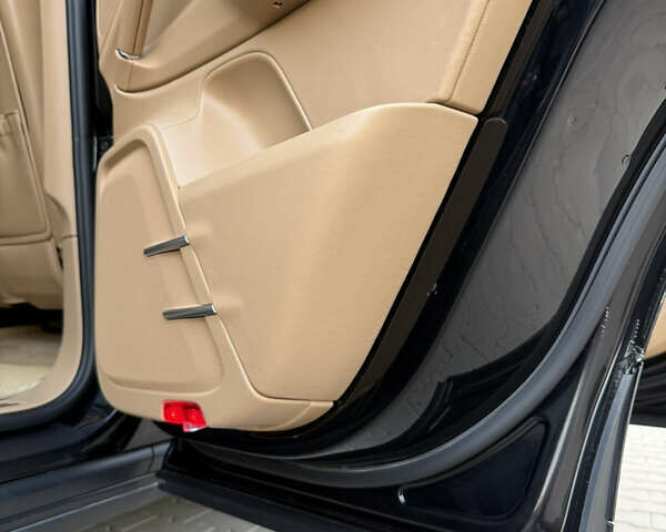 Черный Порше Каен, объемом двигателя 3 л и пробегом 222 тыс. км за 20499 $, фото 80 на Automoto.ua