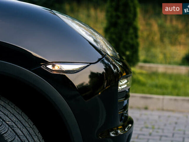 Черный Порше Каен, объемом двигателя 3.6 л и пробегом 168 тыс. км за 23300 $, фото 60 на Automoto.ua