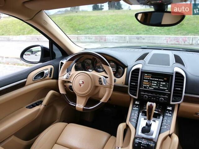 Черный Порше Каен, объемом двигателя 3 л и пробегом 103 тыс. км за 32000 $, фото 10 на Automoto.ua