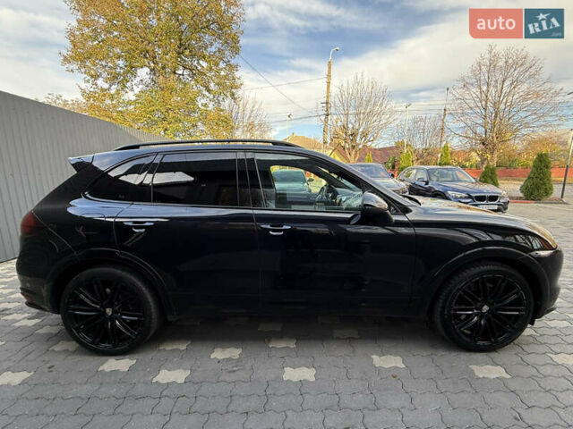 Порше Каен 2012 в Черновцах на Automoto.ua Черный Порше Каен, объемом двигателя 3 л и пробегом 296 тыс. км за 21500 $, фото 4 на Automoto.ua