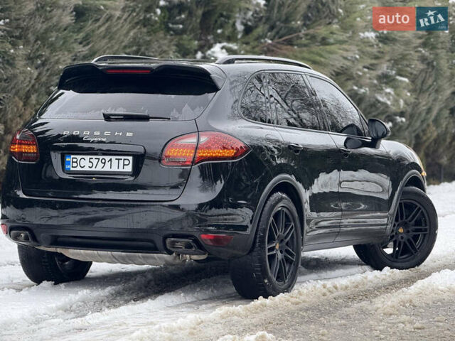Чорний Порше Cayenne, об'ємом двигуна 3 л та пробігом 224 тис. км за 19350 $, фото 14 на Automoto.ua