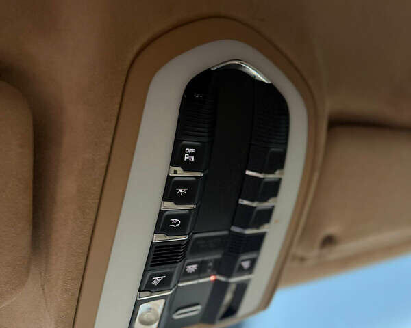 Черный Порше Каен, объемом двигателя 4.8 л и пробегом 175 тыс. км за 20500 $, фото 22 на Automoto.ua