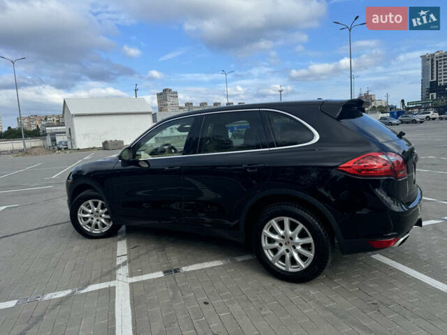 Черный Порше Каен, объемом двигателя 3.6 л и пробегом 170 тыс. км за 16500 $, фото 3 на Automoto.ua